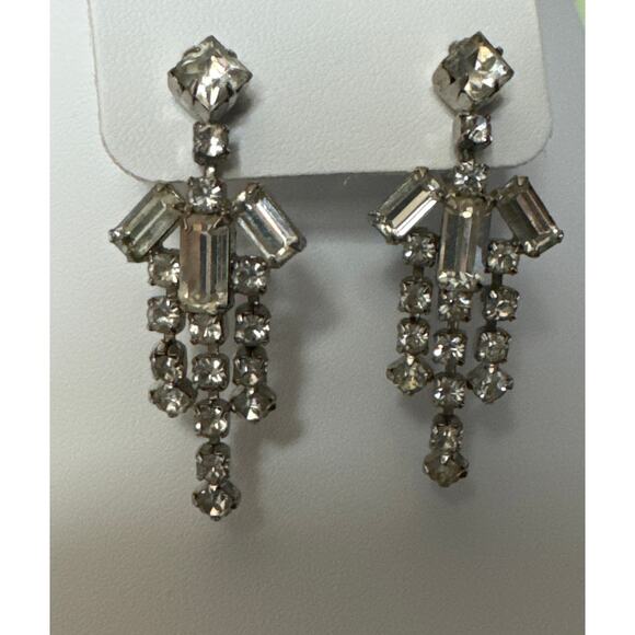 Vintage Art Deco-Style Clear Rhinestone Statement Chandelier Clip On Earrings - Picture 3 of 10